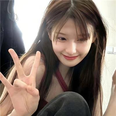 橙色女孩